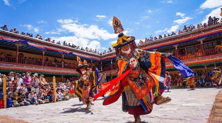 Hemis Tsechu