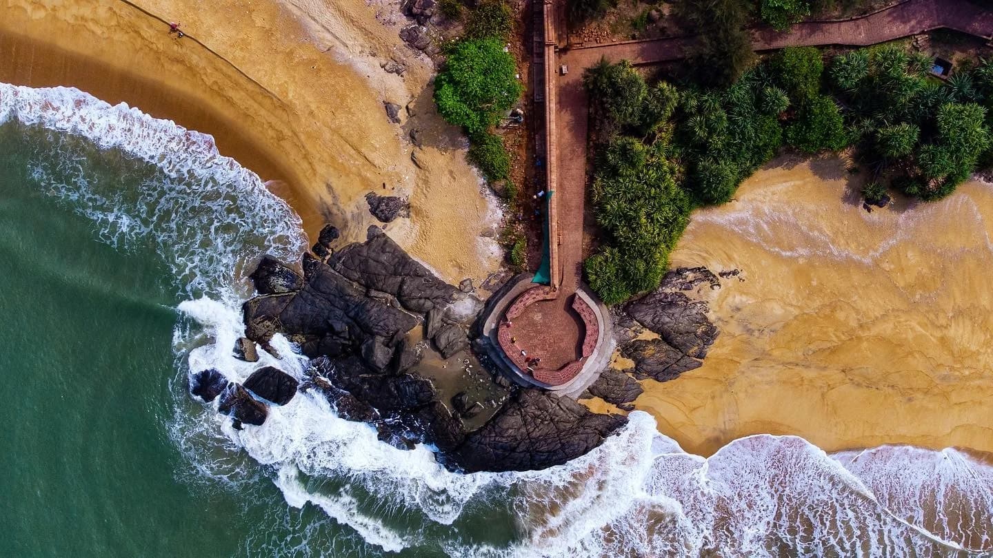 Bekal Fort and Coastline